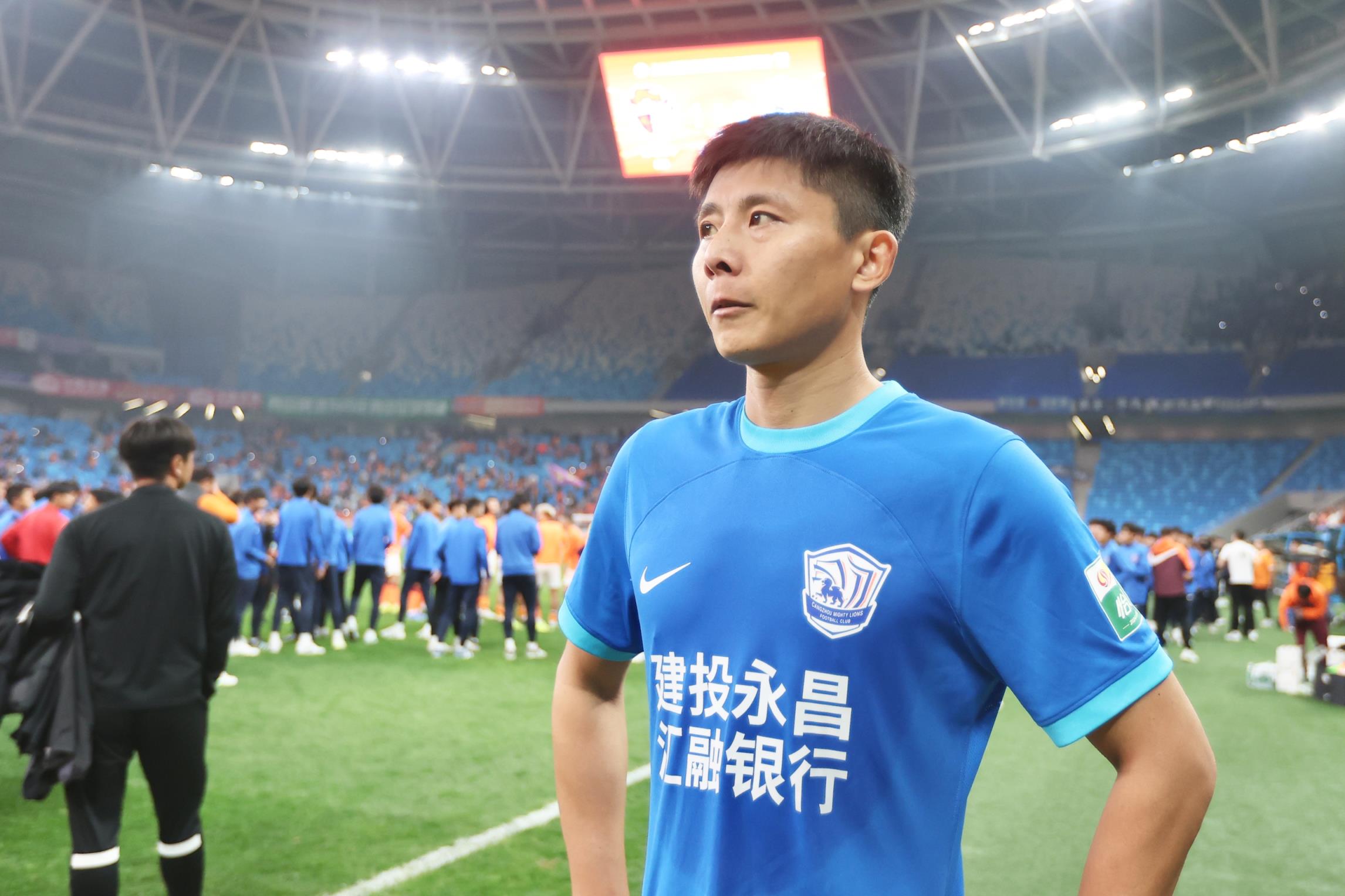 今天第5個(gè)！鄭凱木質(zhì)疑滄州：連續(xù)四年欠球員工資，還能過準(zhǔn)入？